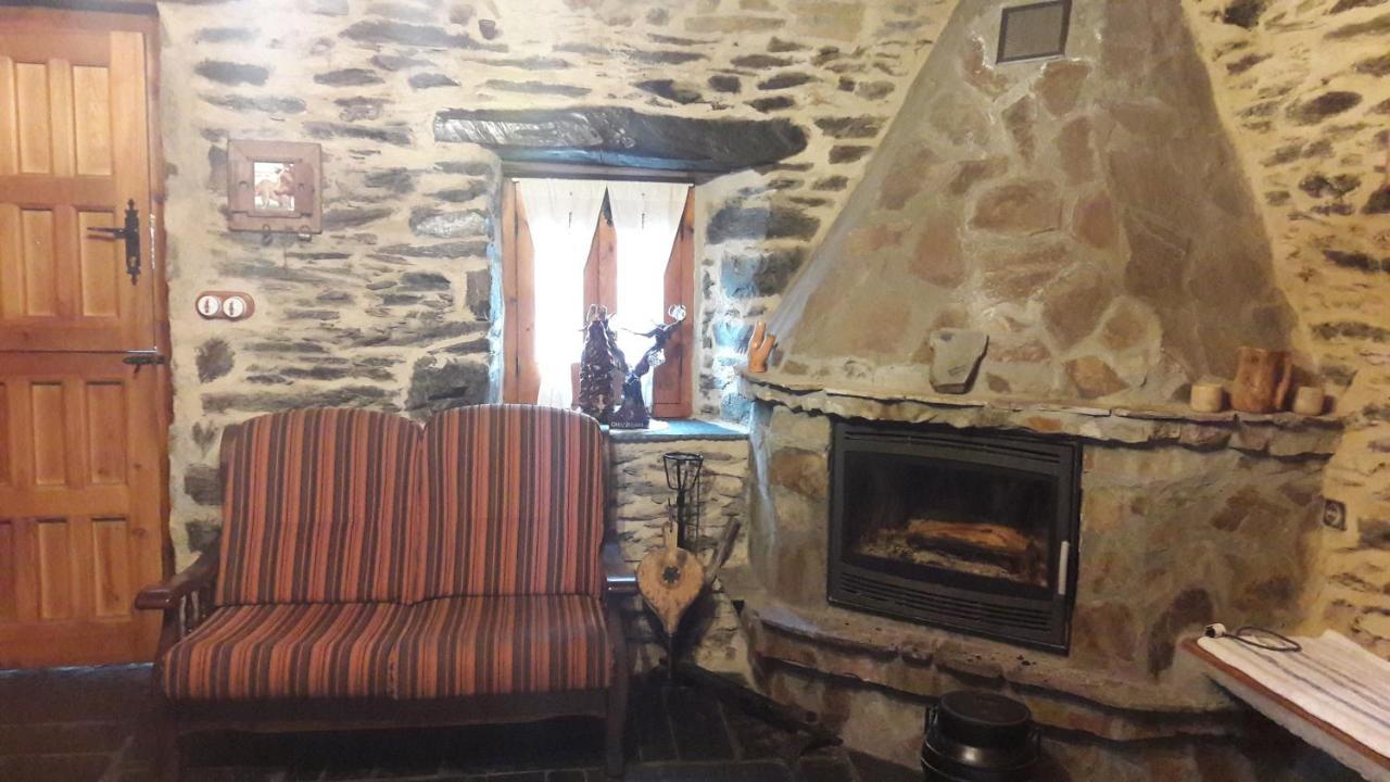 Casa Rural Albina Susane del Sil ภายนอก รูปภาพ